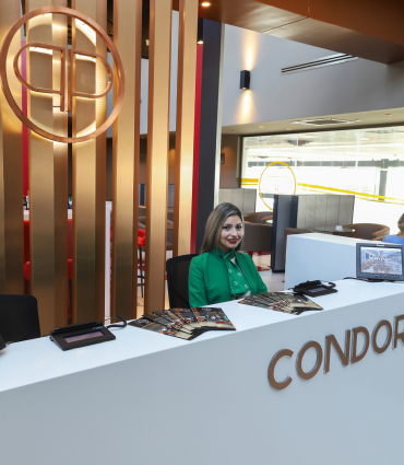 Condor Lounge-Arturo Merino Benitez Uluslararası Havalimanı